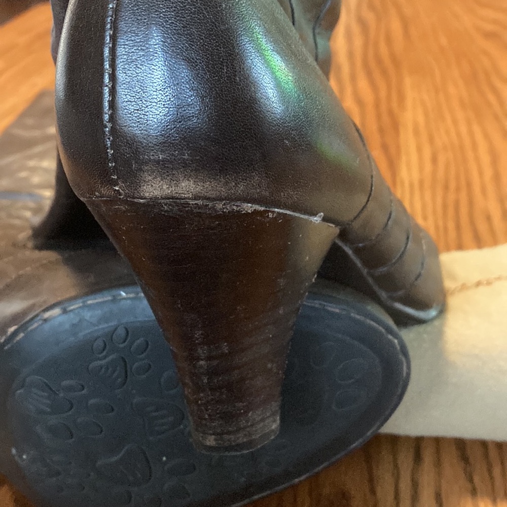 Born Crown Brown Leather Boots - Picture 4 of 5